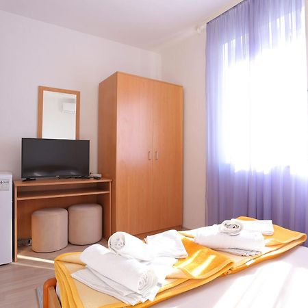 Double Room Tucepi 5263D Luaran gambar